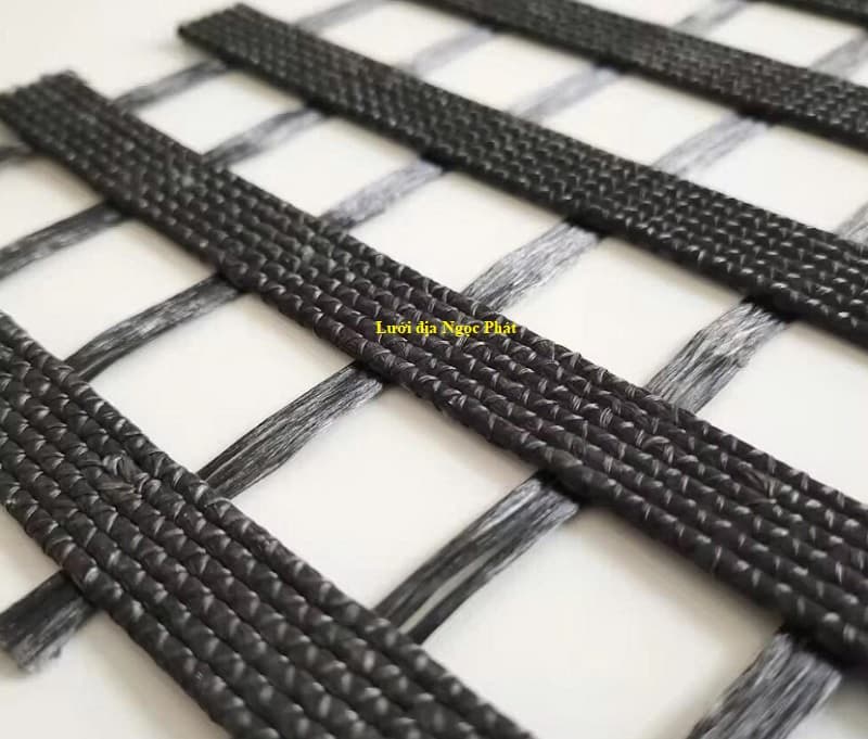 Lưới địa kỹ thuật 400-50kN/m cường độ kéo cao độ giãn dài thấp