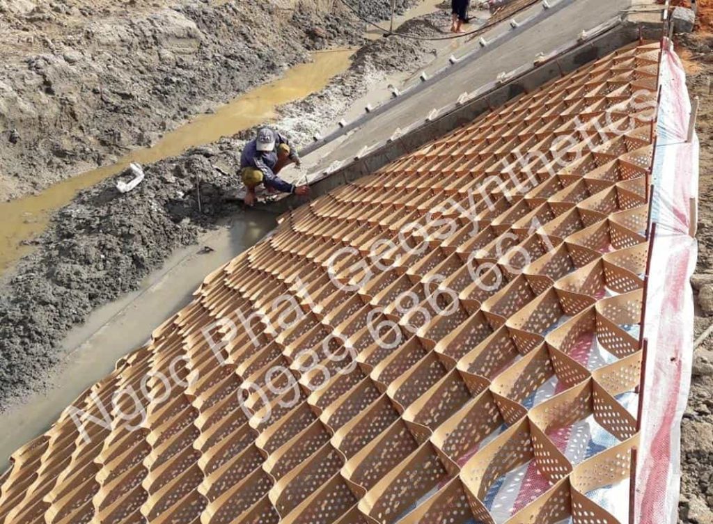 Neoweb 356-100 ô địa kỹ thuật gia cố mái kênh mái dốc
