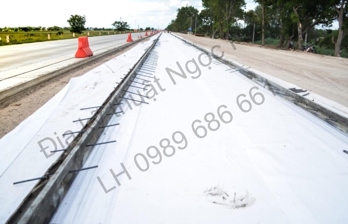 Vải địa kỹ thuật ứng dụng trong kết cấu nền đường